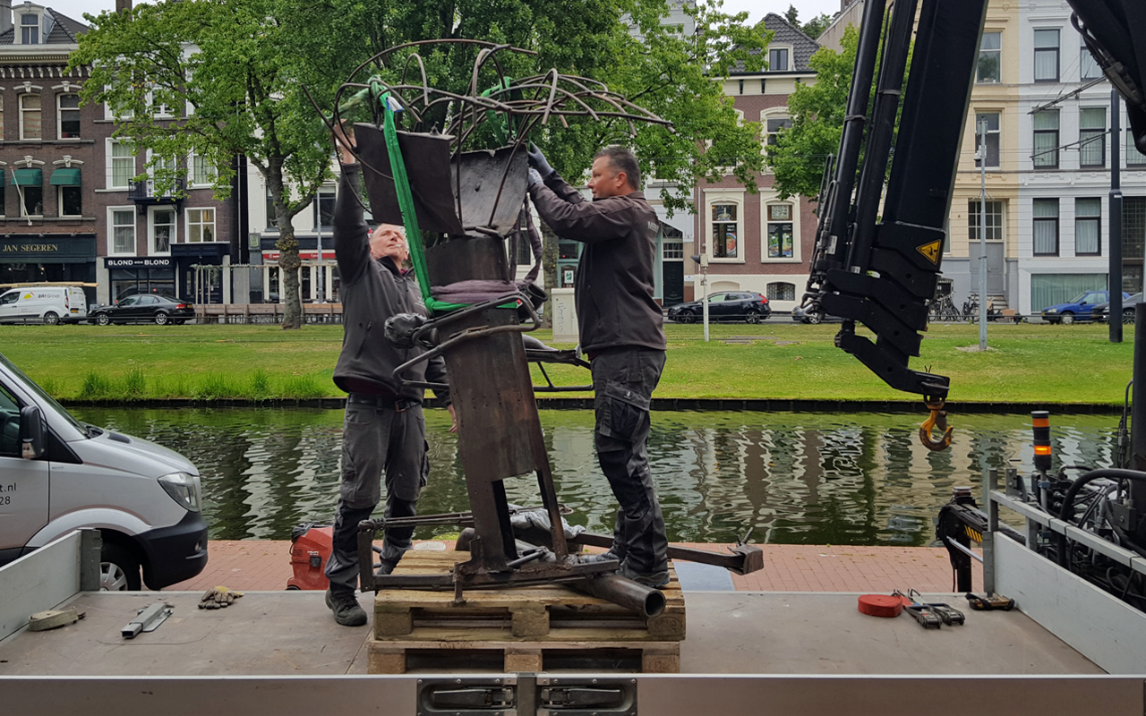 Carel Visser - Moeder en kind - terugplaatsing