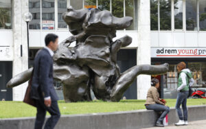 Willem de Kooning - Standing Figure - foto Jannes Linders